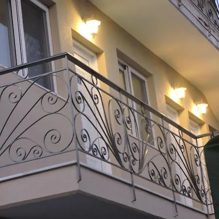 Ellinikon Luxury Sarti